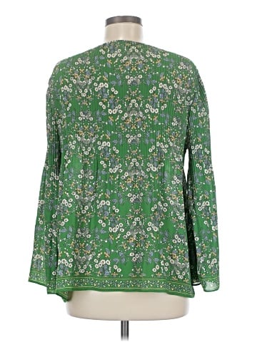 Max Studio 3/4 Sleeve T-Shirt (view 2)