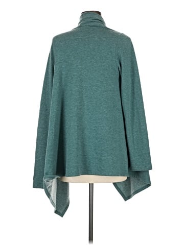 Bobeau Poncho (view 2)