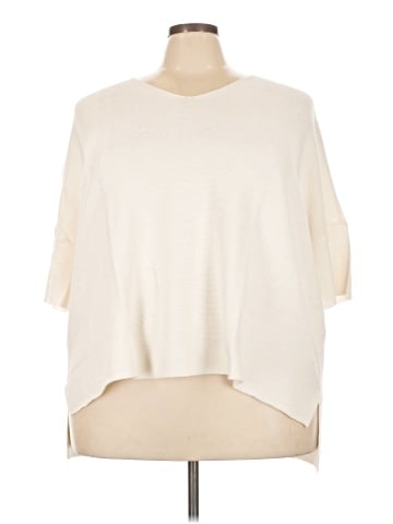Marla Wynne Poncho (view 1)