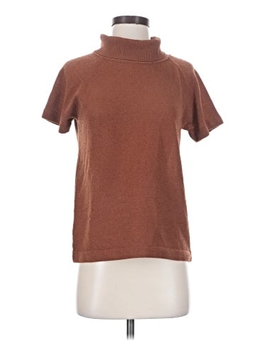 Talbott Short Sleeve Top (view 1)