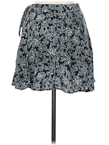 Abercrombie & Fitch Casual Skirt (view 2)