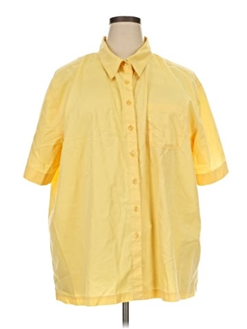 Bobbie Brooks Short Sleeve Button-Down Shirt (view 1)