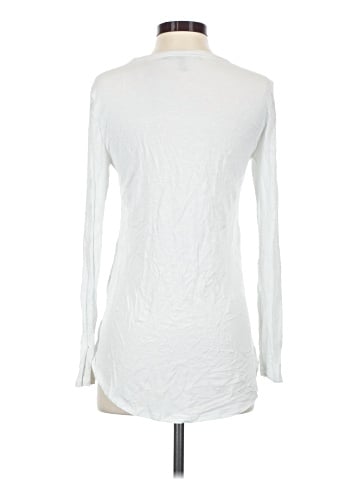 White House Black Market Long Sleeve T-Shirt (view 2)