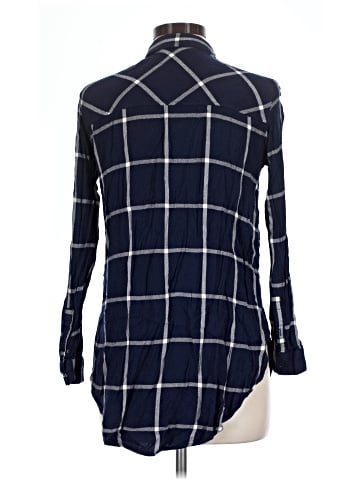Divided by H&M Long Sleeve Button-Down Shirt (view 2)