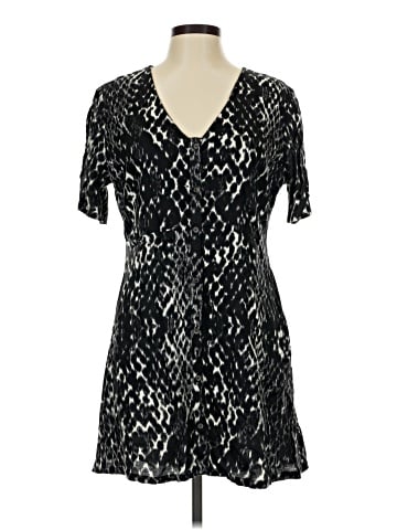 RVCA Casual Dress (view 1)