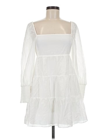 Alice + Olivia Casual Dress (view 1)