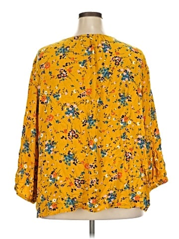 St. John's Bay 3/4 Sleeve Blouse (view 2)