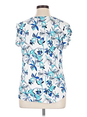 Liz Claiborne Short Sleeve T-Shirt (view 2)