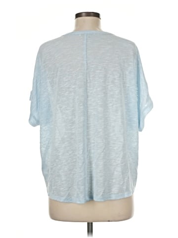 Francesca's Short Sleeve T-Shirt (view 2)