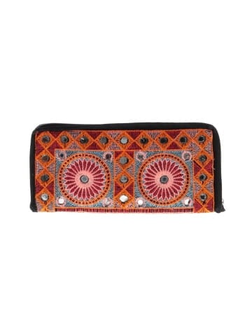 Unbranded Wristlet (view 2)