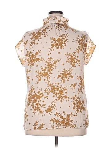 Sweet Rain Short Sleeve Blouse (view 2)