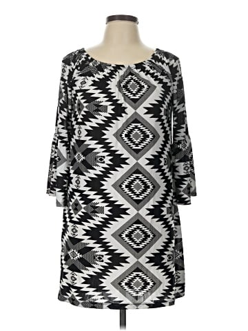 Rouge Casual Dress (view 1)