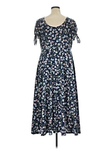 Emma & Michele Casual Dress (view 2)