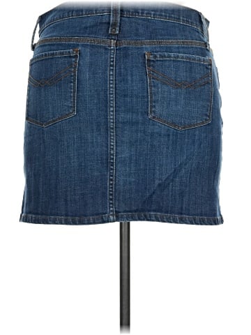 Gap Outlet Denim Skirt (view 2)