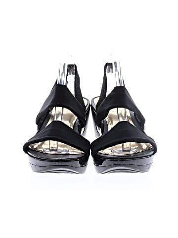 Kenneth Cole REACTION Wedges (view 2)