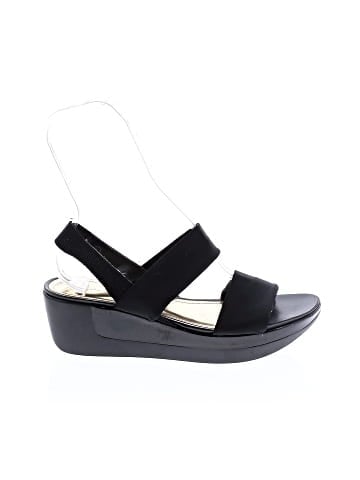 Kenneth Cole REACTION Wedges (view 1)