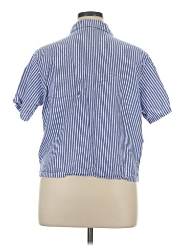 Gap Body Short Sleeve Button-Down Shirt (view 2)