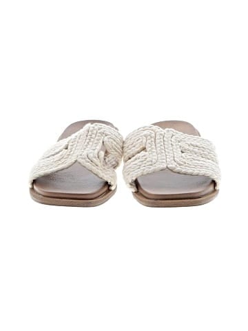 Mia Sandals (view 2)