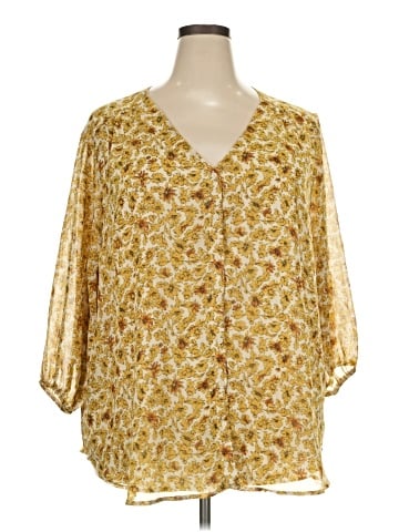 ASTR The Label 3/4 Sleeve Blouse (view 1)