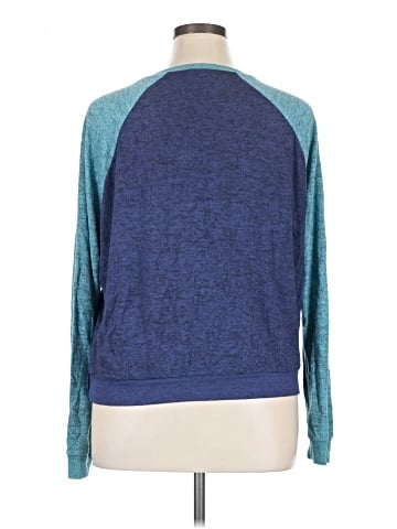 Make + Model Long Sleeve Top (view 2)