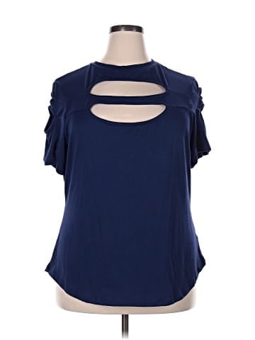 Love Short Sleeve Top (view 1)