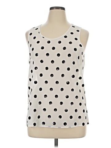 The Limited Tank Top (view 1)