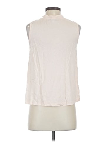 Amour Vert Sleeveless Blouse (view 2)