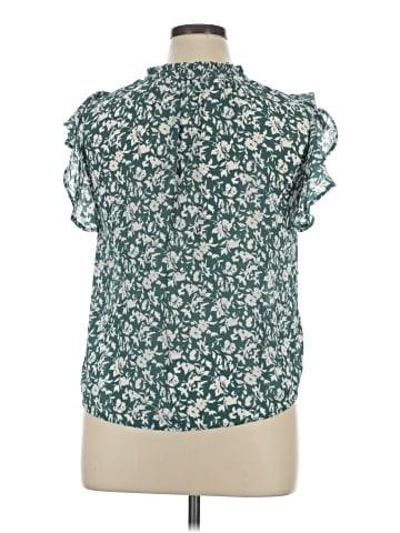 Abercrombie & Fitch Sleeveless Blouse (view 2)