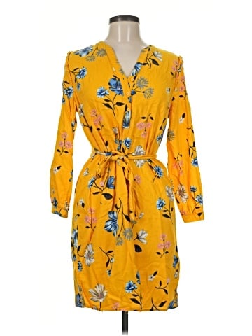 Old Navy Casual Dress (view 1)