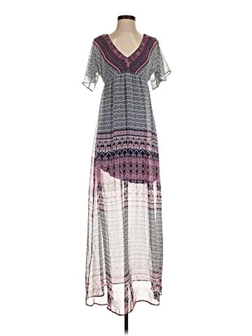 Xhilaration Casual Dress (view 1)