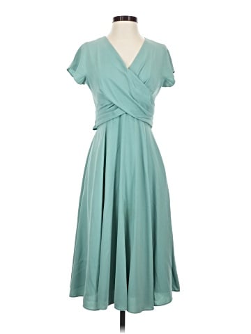 Gal Meets Glam Casual Dress (view 1)
