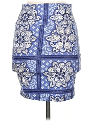 Charlotte Russe Casual Skirt (view 2)