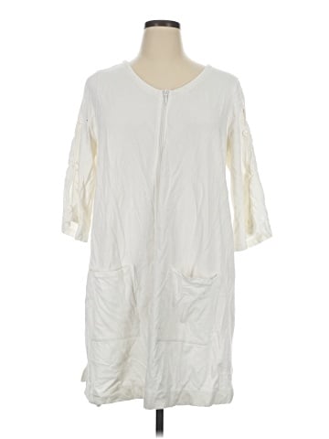 D&Co. Raincoat (view 1)