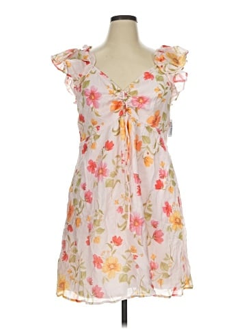 Old Navy Casual Dress (view 1)