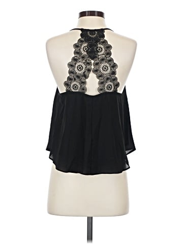 ASTR The Label Sleeveless Blouse (view 2)