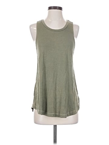 American Eagle Outfitters Sleeveless T-Shirt (view 1)