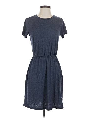 Old Navy Casual Dress (view 1)