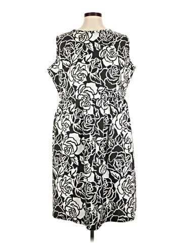 Chelsea Studio Casual Dress (view 2)