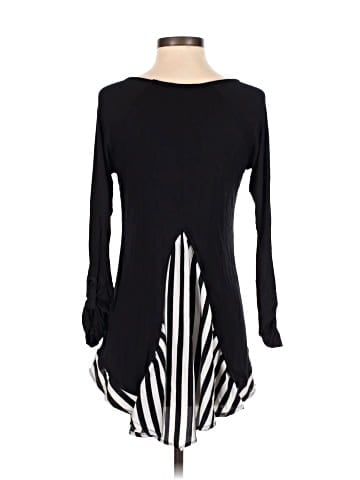 Monteau Long Sleeve T-Shirt (view 2)