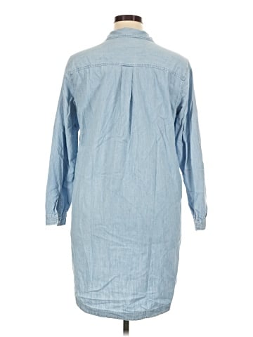 Old Navy Casual Dress (view 2)