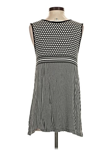 Max Studio Sleeveless T-Shirt (view 2)