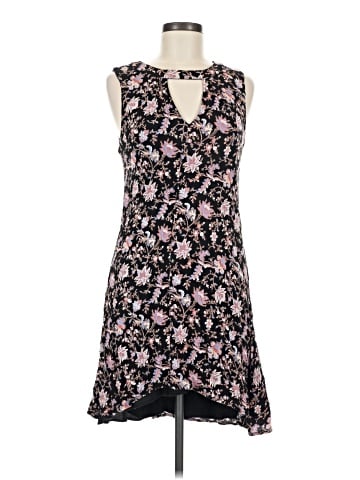 Alya Casual Dress (view 1)