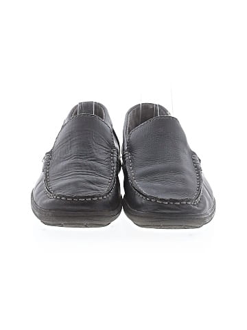 Kenneth Cole REACTION Flats (view 2)