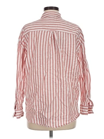Old Navy Long Sleeve Button-Down Shirt (view 2)