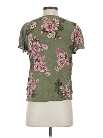 Maurices Short Sleeve T-Shirt (view 2)