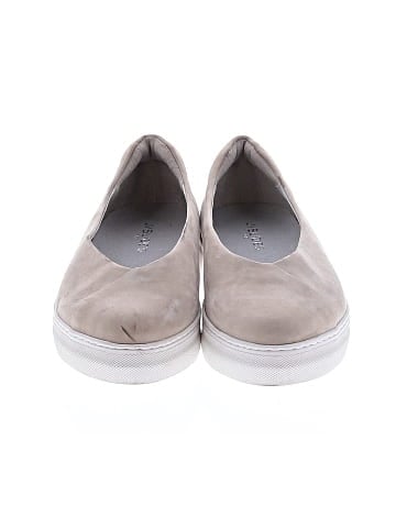 J/Slides Flats (view 2)