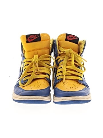 Air Jordan Sneakers (view 2)
