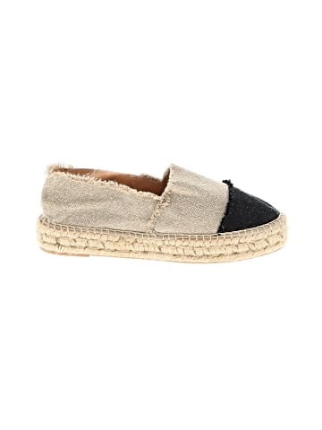 Patricia Green Flats (view 1)