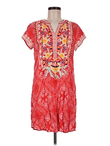 Savanna Jane Casual Dress (view 1)
