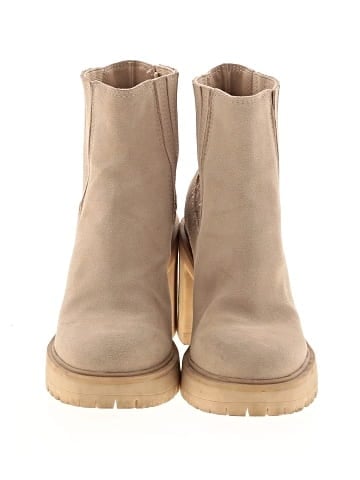 Dolce Vita Ankle Boots (view 2)